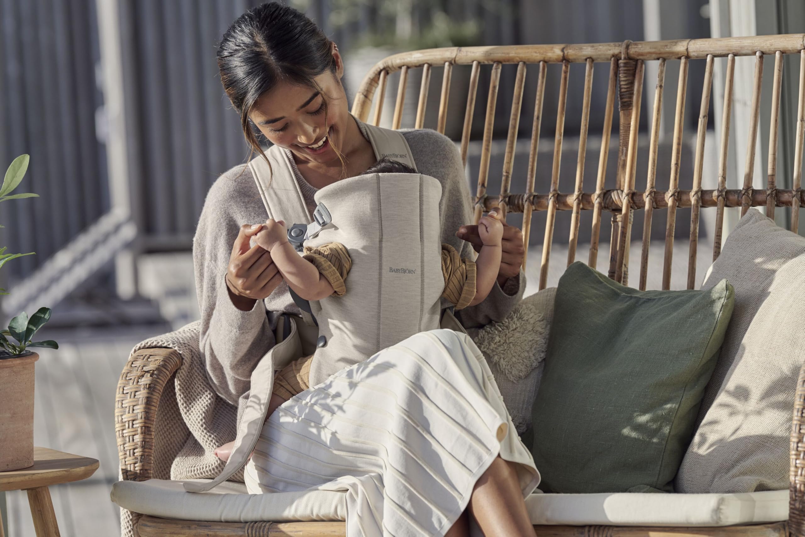 Amazon.co.jp: ベビービョルン 抱っこひも ベビーキャリアMINI 3D